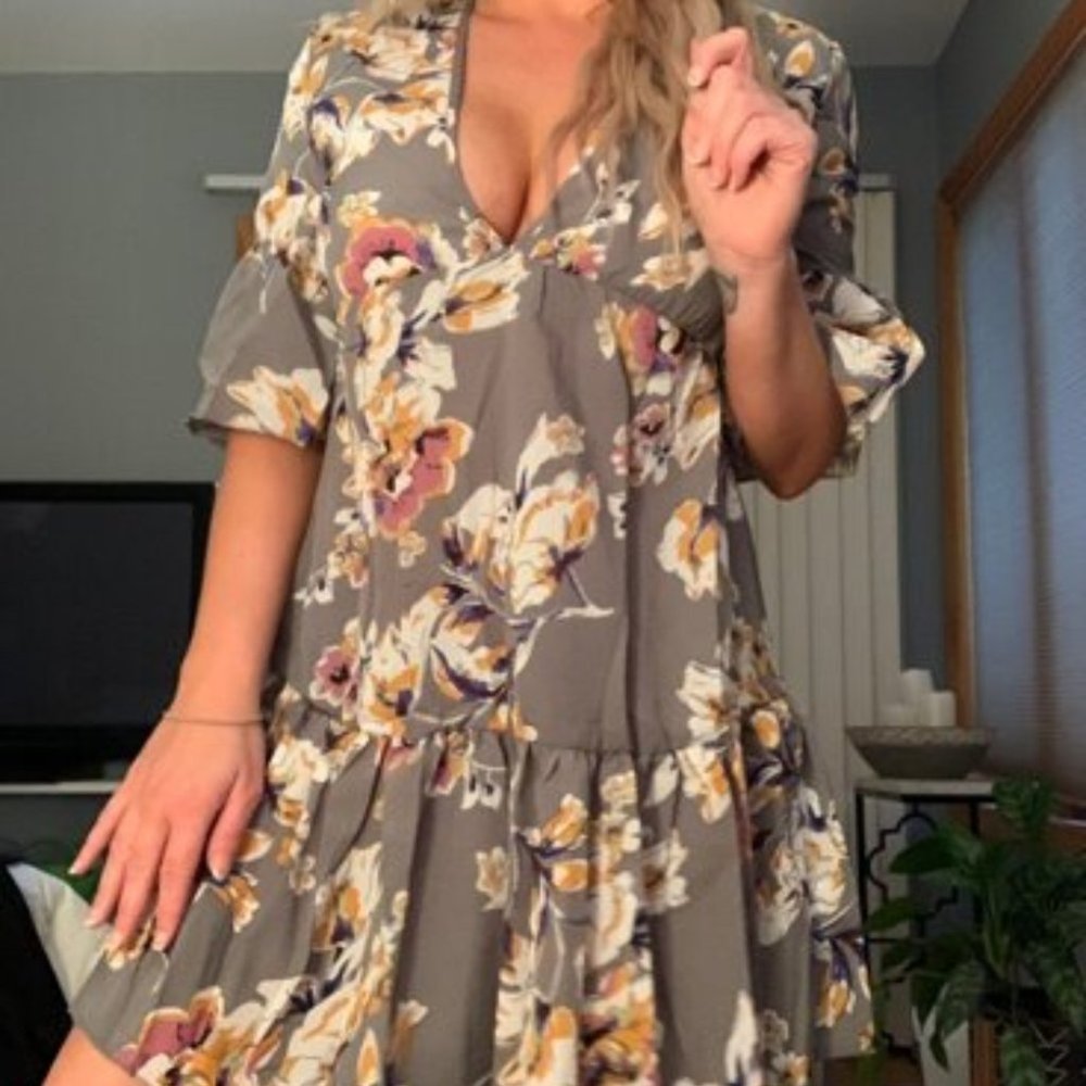 Floral print ruffle hem dress - Picture 8 of 8
